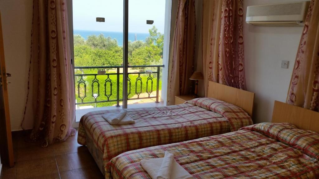 Villa Sotiroulla Kato Yialia Eksteriør billede